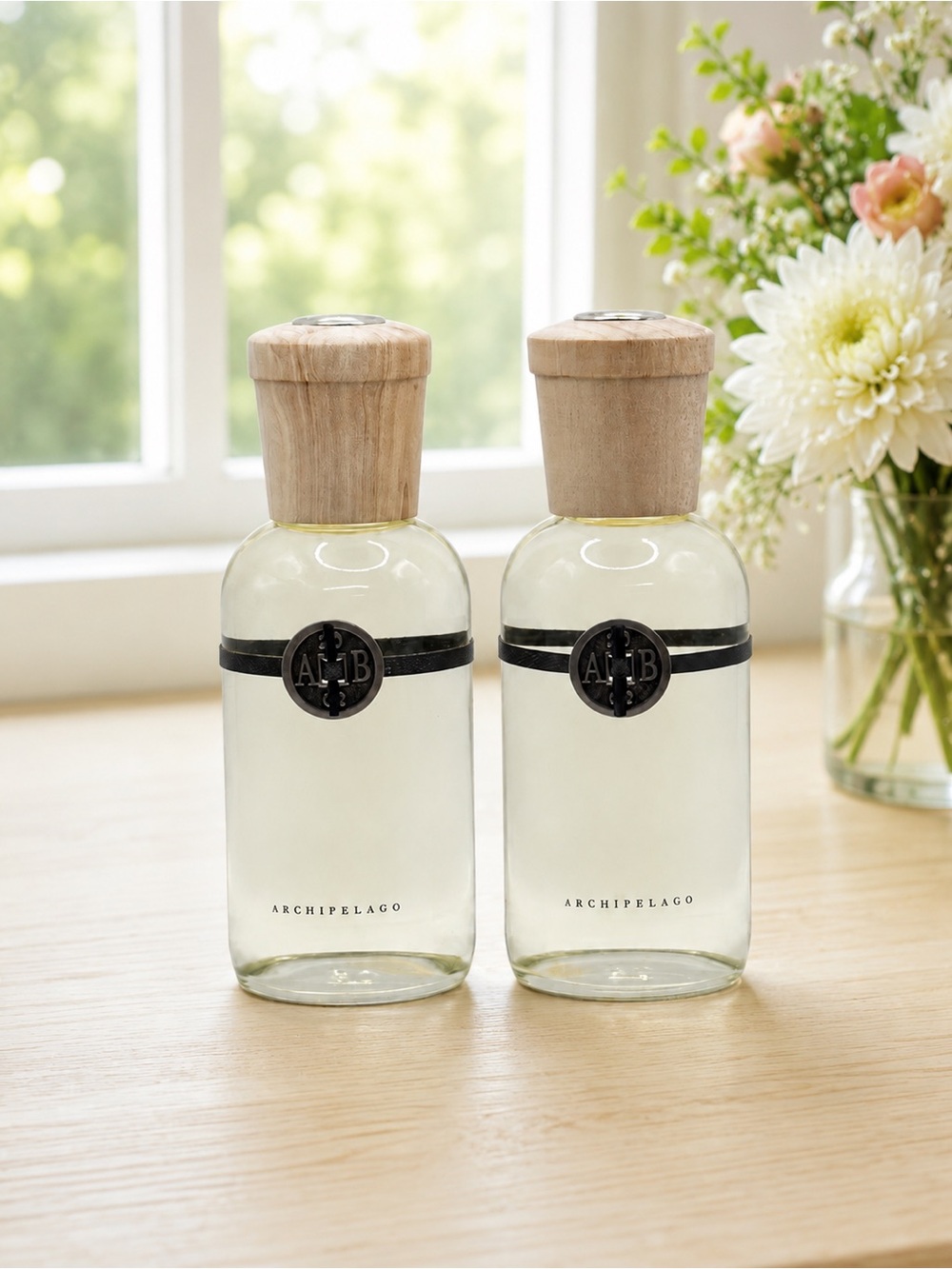Archipelago Botanicals Home Fragrance 8 oz Diffuser Bottle Mango Tangerine x 2
